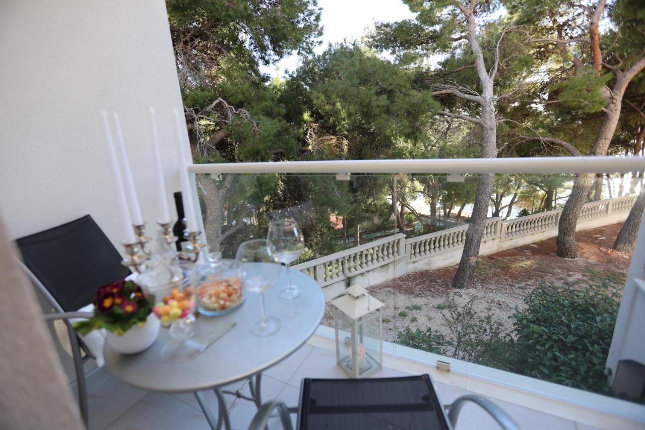 Apartments Lavica Beach Dumicic Podstrana Esterno foto
